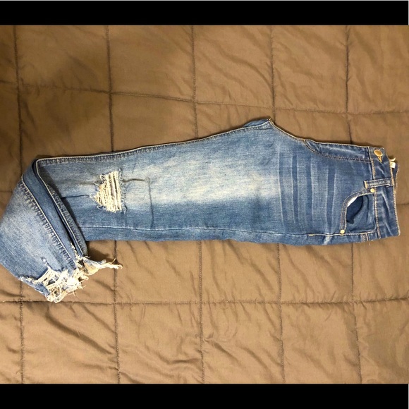 Ripped jeans - Picture 3 of 3